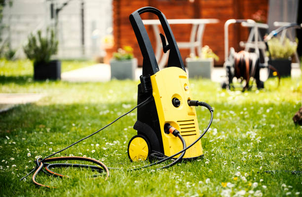 Best Driveway Pressure Washing  in Lumbine, CO